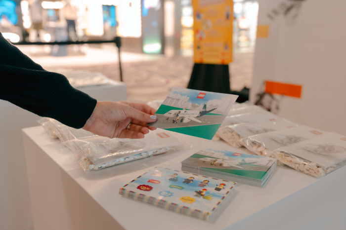 LEGO® Postcard and Sticker set (1)