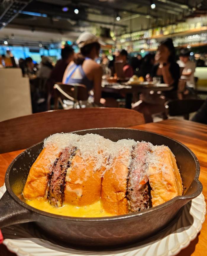 surrey hills woodleigh Lava Wayu Burger