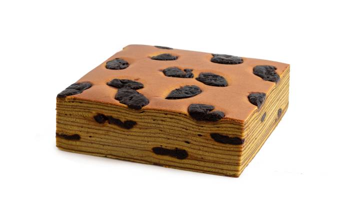 grand hyatt prune kueh lapis