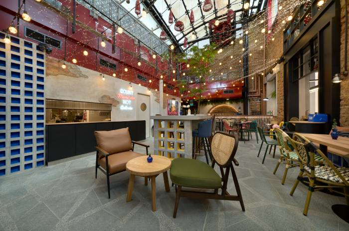 fourgather review interior 2