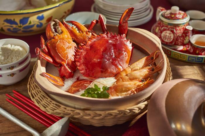 hey kee signature claypot seafood porridge