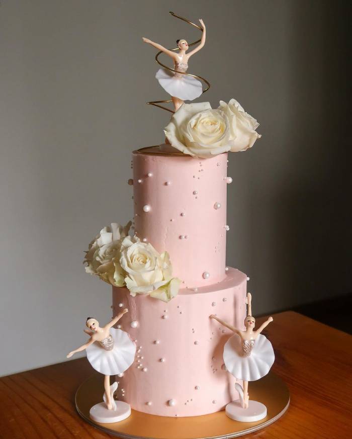 customised cake sugarwhim