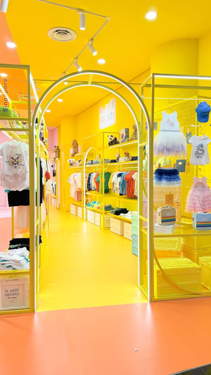 le petit society jewel changi airport 1