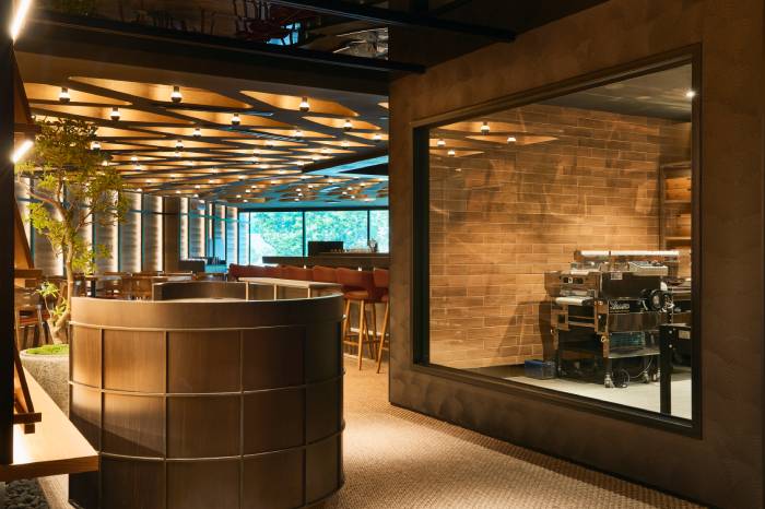 mensho tokyo singapore open kitchen