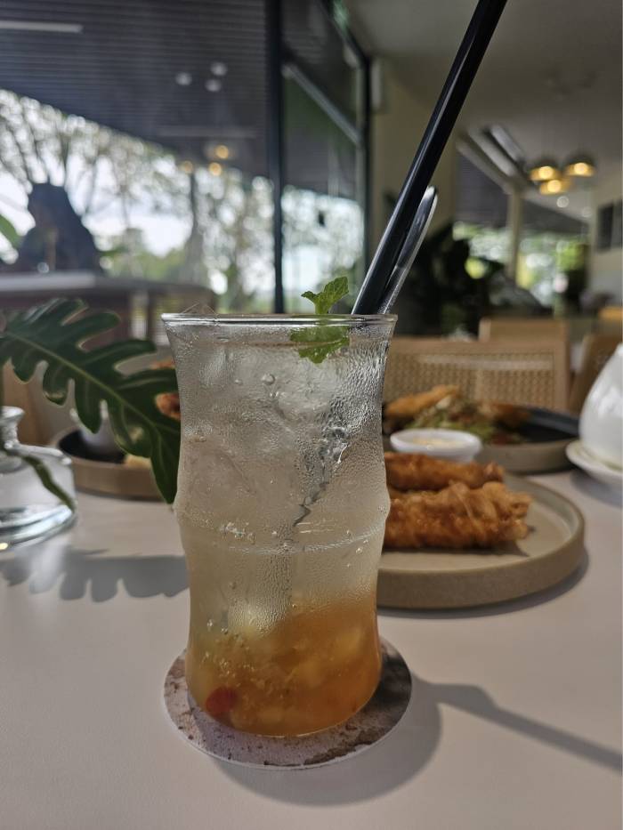 eden cafe Osmanthus, Wolfberry & Pear Refresher