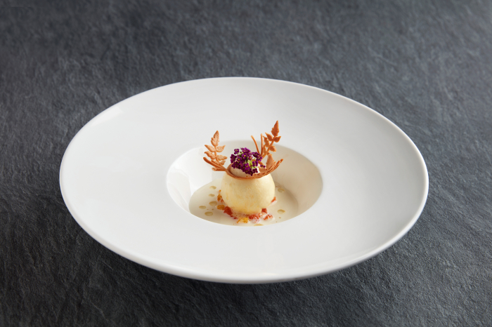 cable car sky dining Oolong Tea Milk Ice Cream