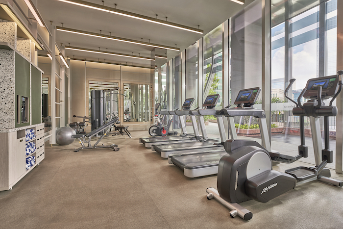 oakwood premier raffles place review - gym