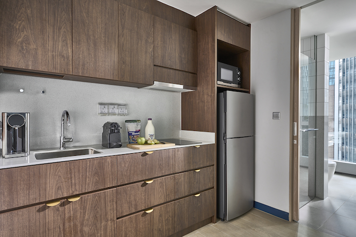 oakwood premier raffles place review - kitchen