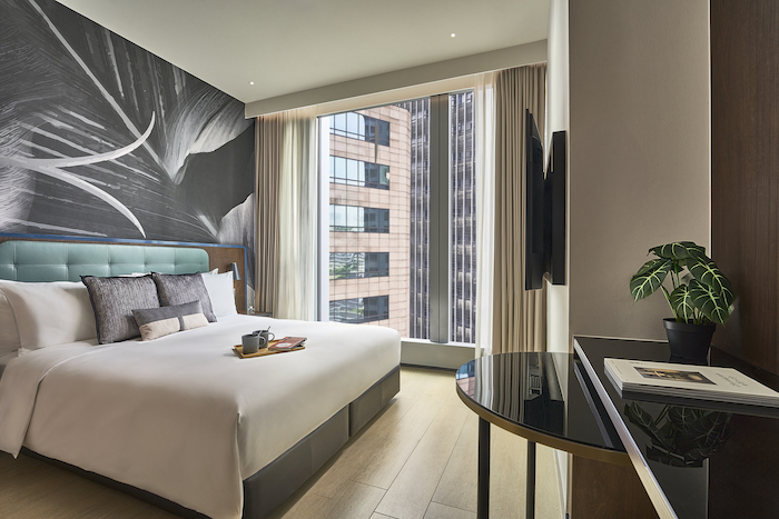 oakwood premier raffles place review - room