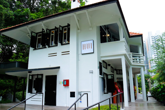 HUI Exterior