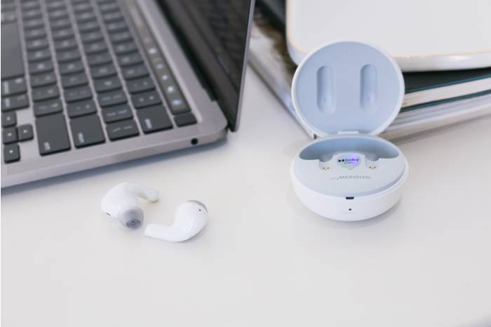 LG TONE Free T90 review product 2