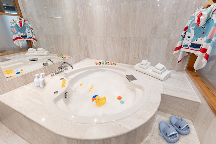 Nautical Family Suite x Kiztopia 3