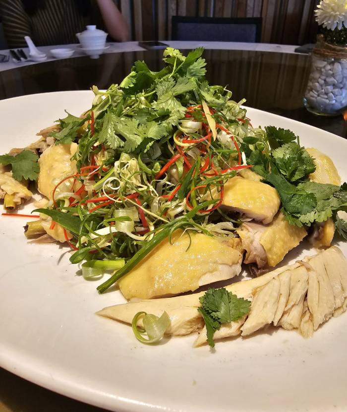 Poached Free-range Salted Chicken _Hakka Style_