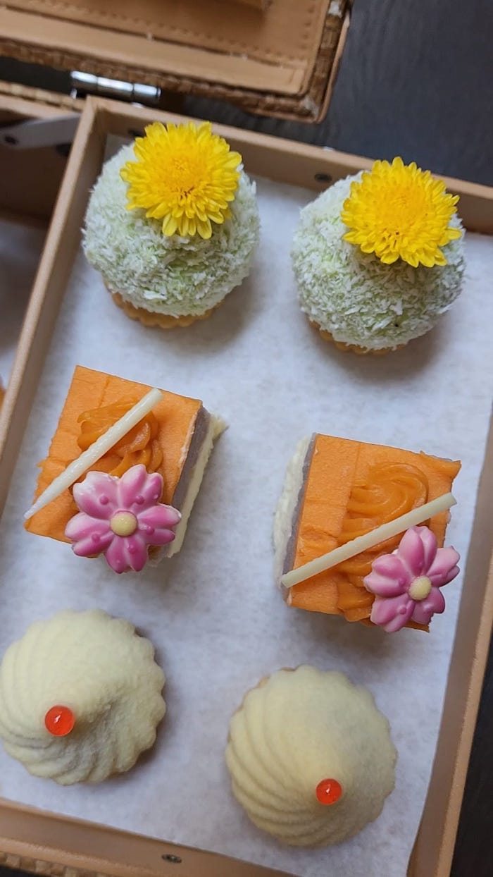 Portman's Bar Heritage Afternoon Tea Picnic in an Oasis sweets