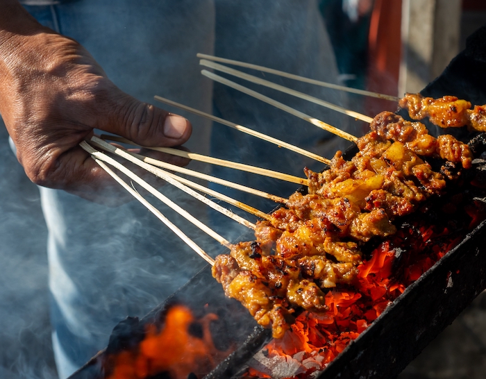 Chicken,Satay,On,Traditional,Charcoal,Fire.,Satay,On,Fire,With