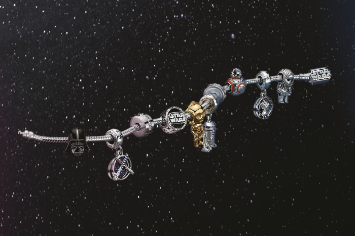 Star-Wars-Pandora-snake-chain-bracelet-charms