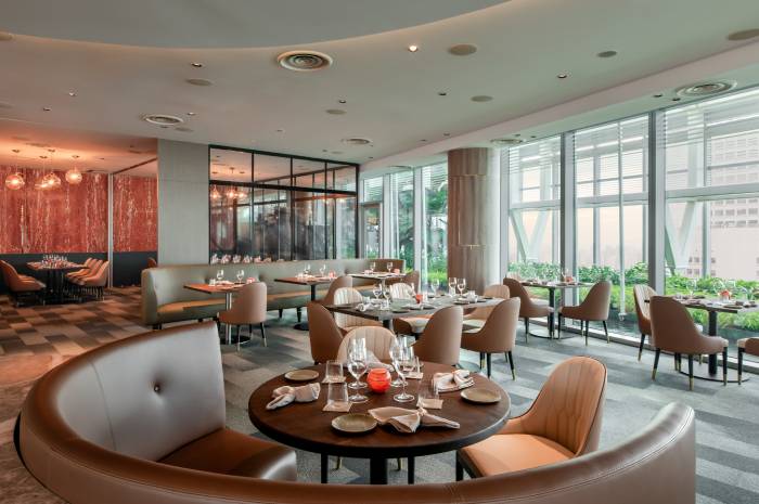 altro zafferano interior main dining room