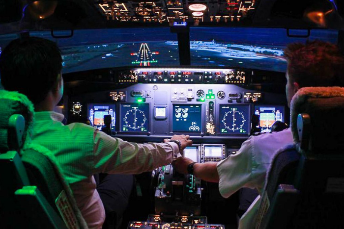 attraction-deals-2020-flight-experience