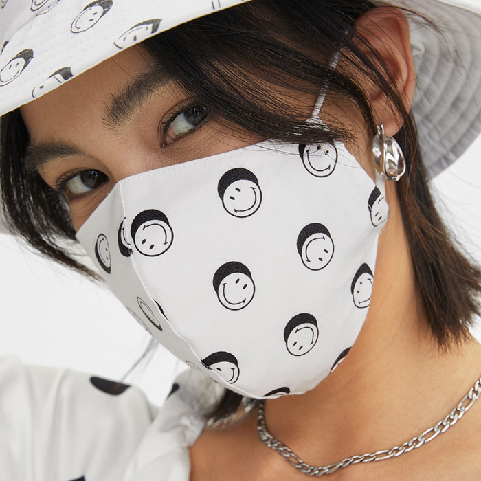 back to office safety supplies pomelo smiley mask