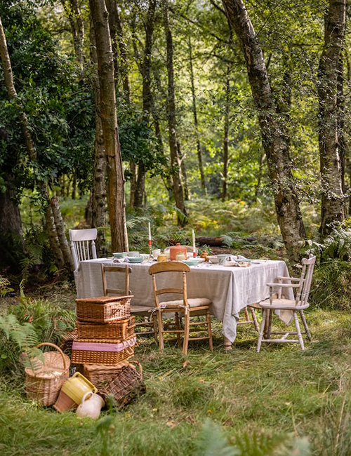 winnie the pooh airbnb outdoor dining