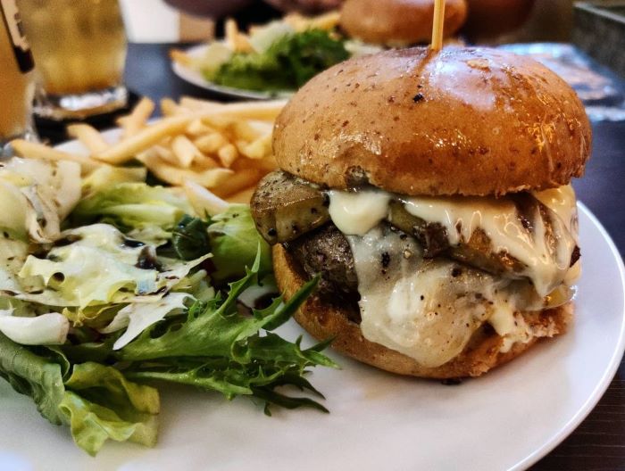 best-burgers-singapore-two-blur-guys-foie-gras-burger