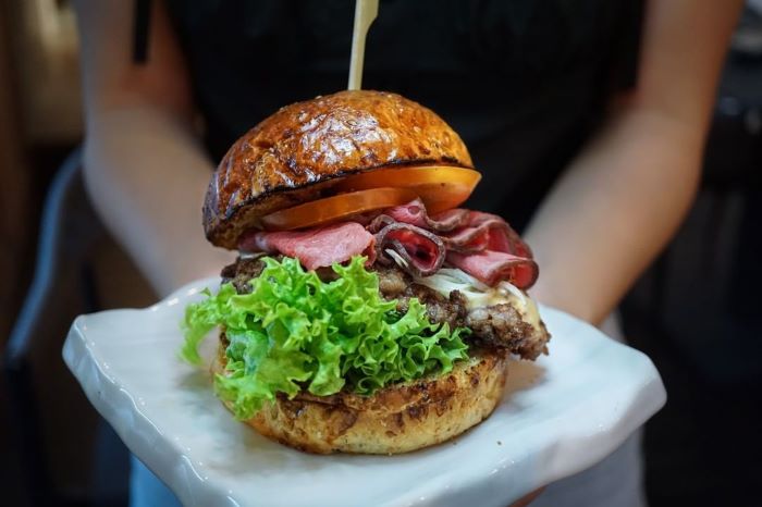 best-burgers-singapore-wagyu-bites
