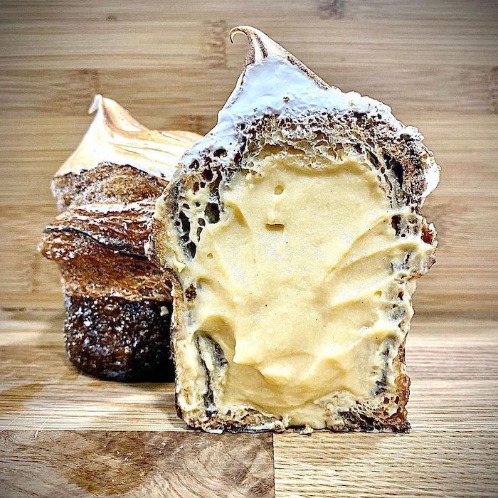 best-cruffins-singapore-le-matin-smoked-cruffin