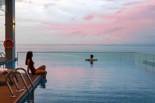 best hotels in penang - hompton beach hotel penang