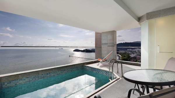 best hotels in penang - lexis suites penang