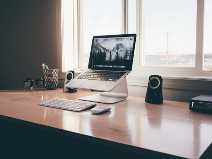 best-laptop-stand-rain-design