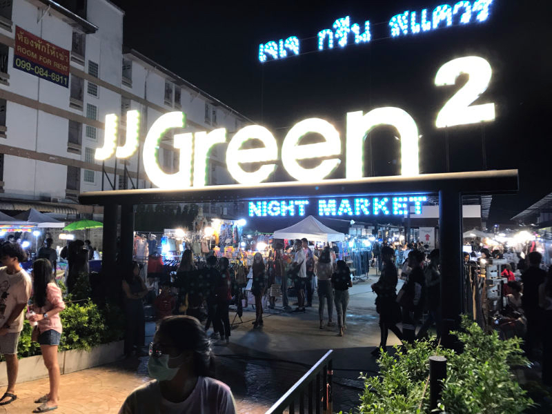 best night markets in bangkok - jj green 2