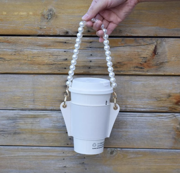 bubble tea cup holder with pearl chain