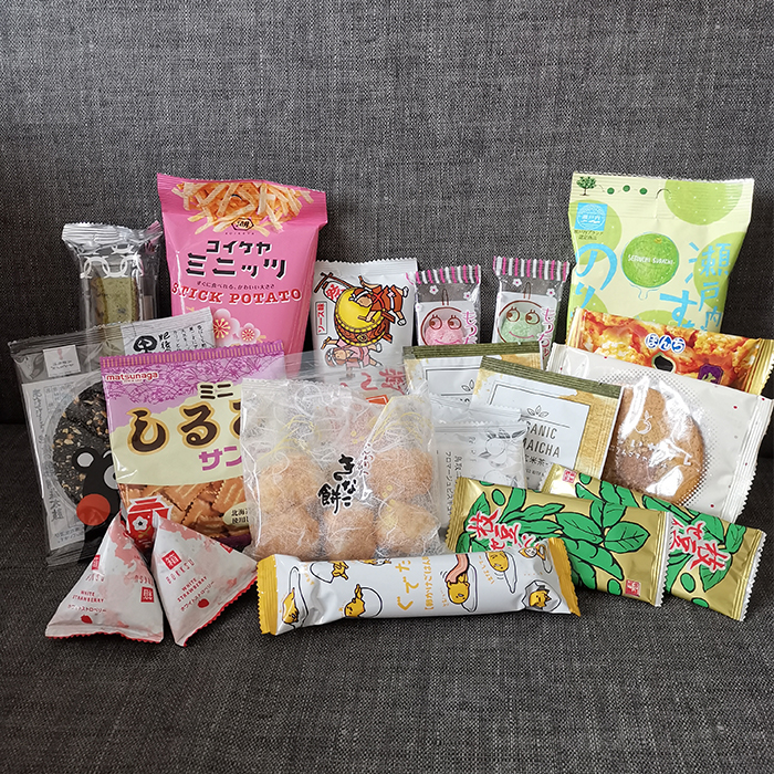 buy-japanese-snacks-online-bokksu-4