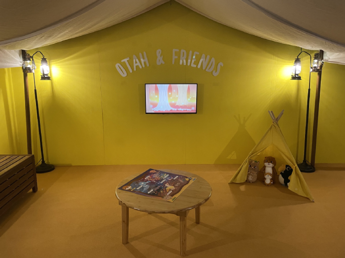 storytelling at otah & friends: camp stardust