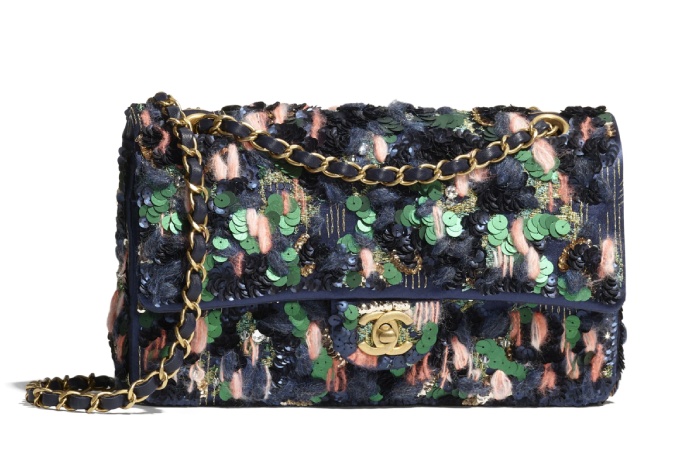 chanel classic handbag