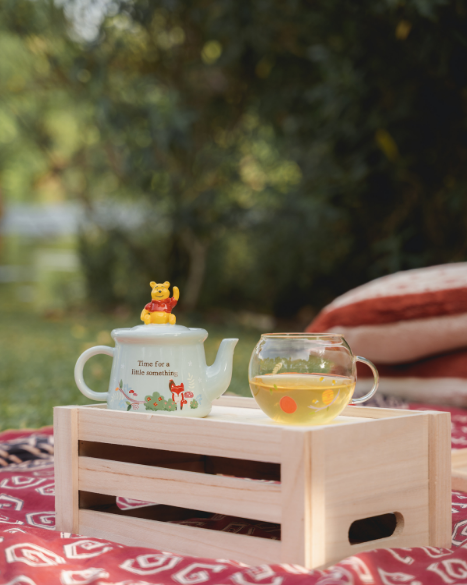 coffee-bean-and-tea-leaf-cbtl-winnie-the-pooh-tea-for-one-set