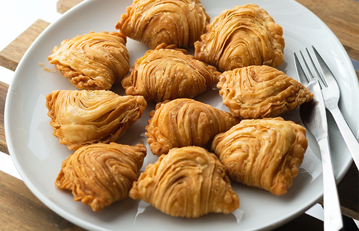 curry-puff-factory-tour