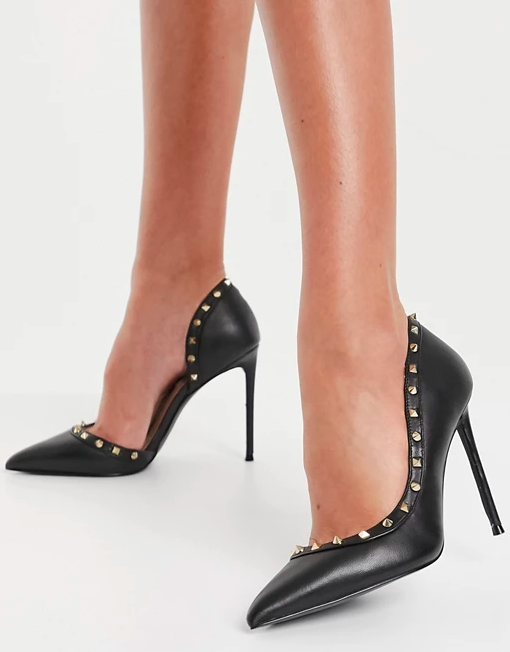 emily in paris fashion outfits steve madden pumps