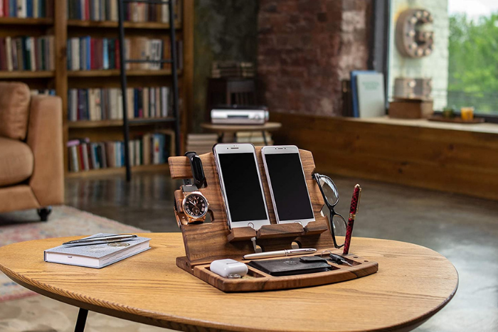 gifts-for-tech-junkies-teslyar