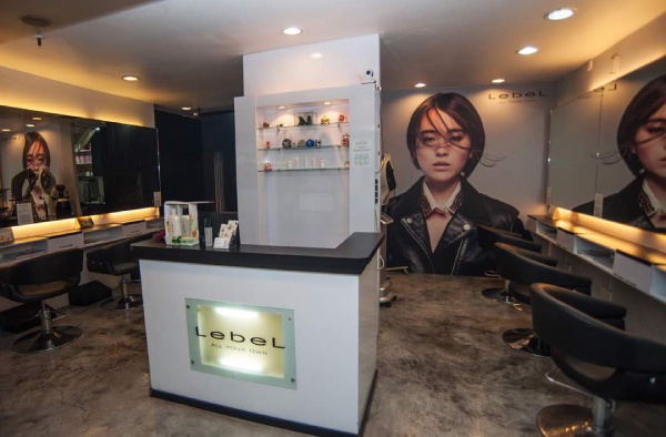 good hair salons in jb - a cuts