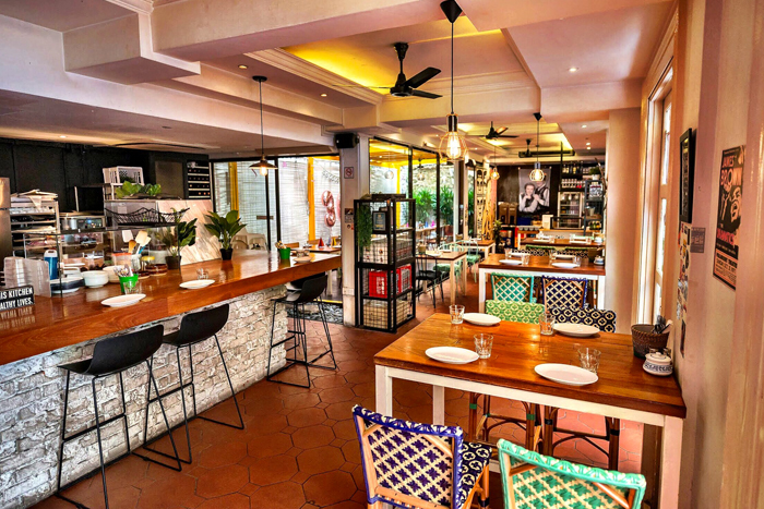 group-friendly restaurants artichoke