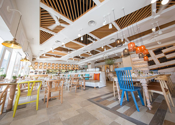 group-friendly restaurants bakalaki greek