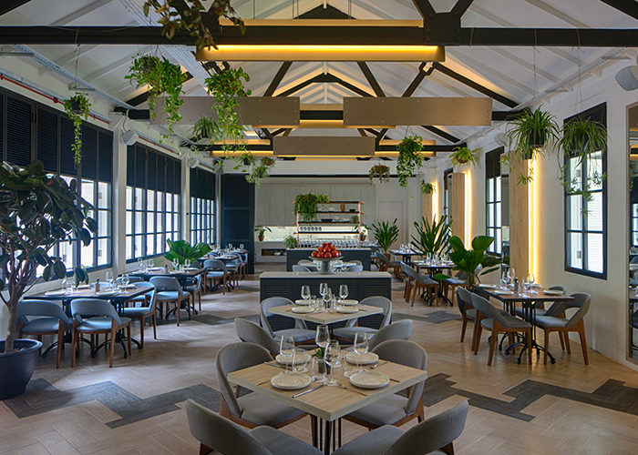 group-friendly restaurants botanico