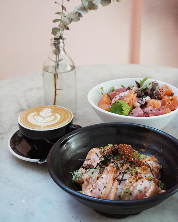 group-friendly restaurants the refinery