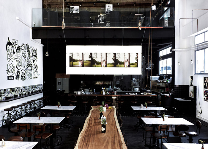 group-friendly restaurants the refinery