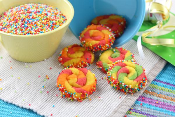 hari raya cookie recipes - colourful wheel cookie