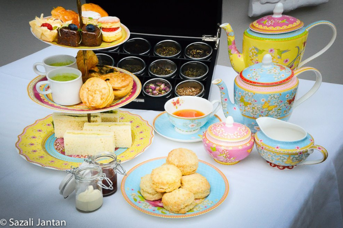 high-tea-flutes-restaurant-singapore-afternoon-tea