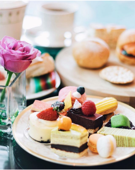 high-tea-shangri-la-singapore-rose-veranda-afternoon-tea