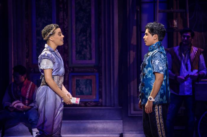 & juliet may and francois i kissed a girl