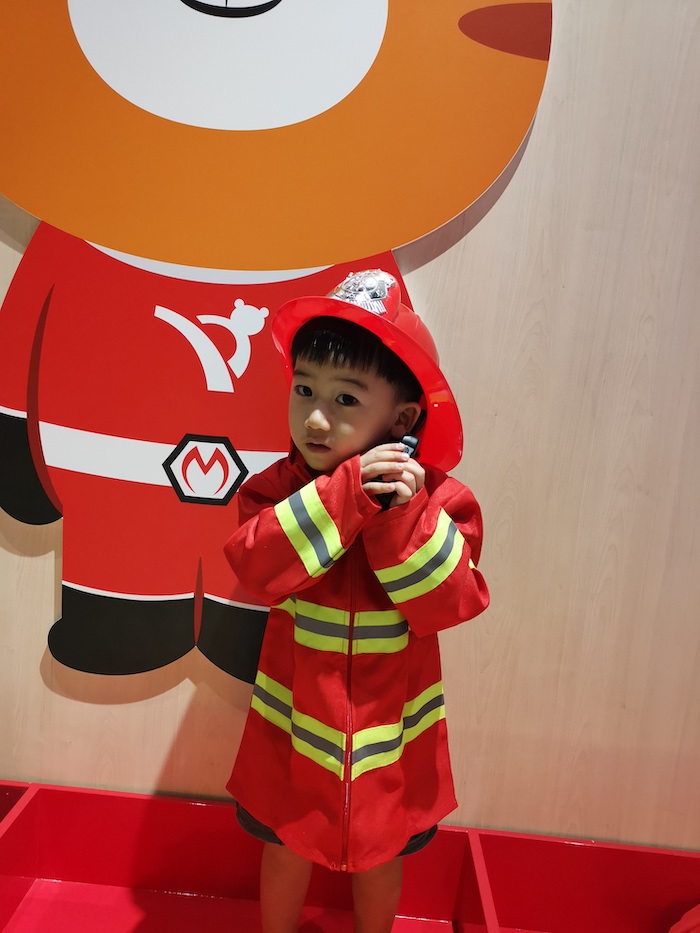 kidztopia fireman